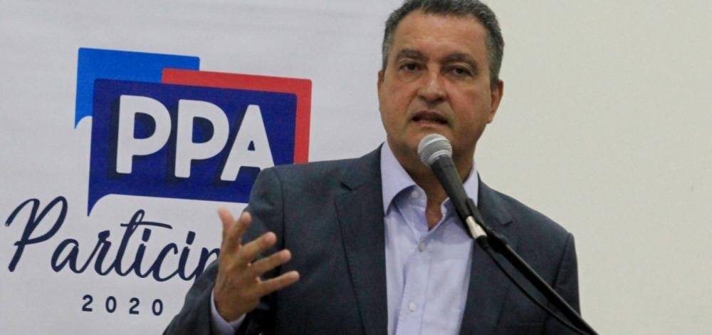 Rui Costa decreta situação de emergência em 73 municípios por incêndios