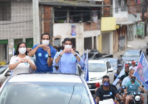 Justiça determina que Bruno Reis suspenda propaganda com ACM Neto