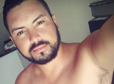 Ilhéus: Homem filmado agredindo mulher se apresenta na Deam para prestar depoimento