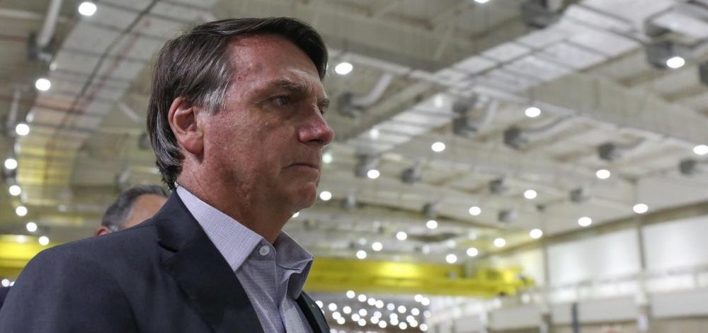 País não vai comprar Coronavac mesmo se vacina for aprovada pela Anvisa, diz Bolsonaro