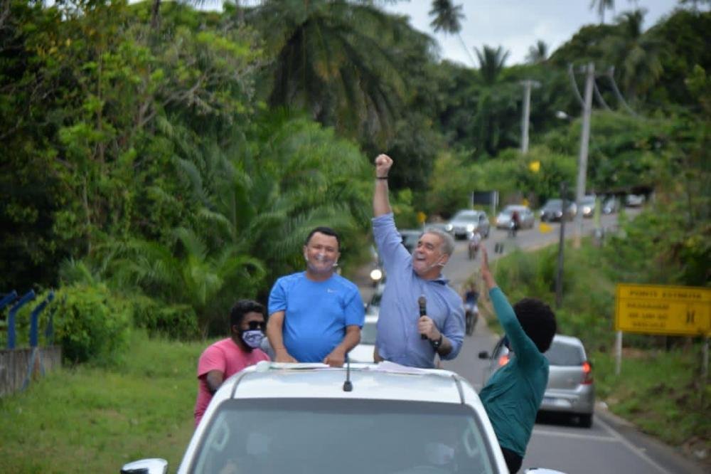 Em feriado prolongado, Zé Neto visita feirenses de Humildes, Jaíba e em praias de Cabuçu e Bom Jesus 