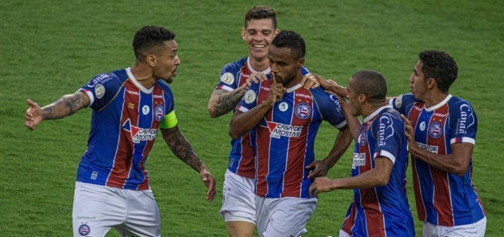 Bahia vence o Coritiba por 2 a 1 de virada fora de casa