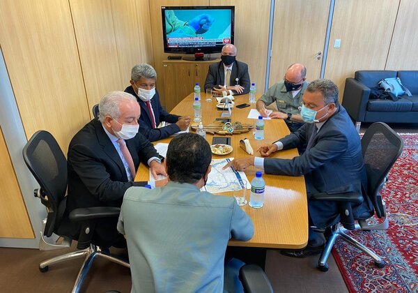 Governador pede apoio do Ministério da Defesa durante obras da ponte Salvador-Itaparica