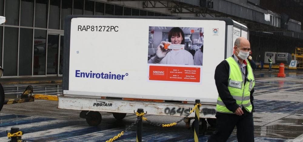 Ministério da Saúde ignora Coronavac em possível acordo de compra para vacina