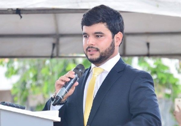 Prefeito de Itapetinga é cotado para ser vice de ACM Neto em 2022