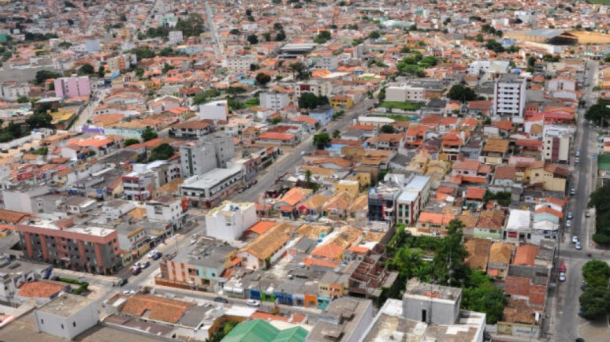 Estudante de Odontologia é denunciado por atuar irregularmente em Vitória da Conquista