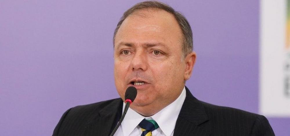 Covid: Termo de responsabilidade será necessário apenas para vacinas de uso emergencial, diz Pazuello