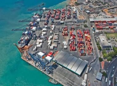 Após decisão judicial, prefeitura suspende ampliação do Terminal de Containers no porto