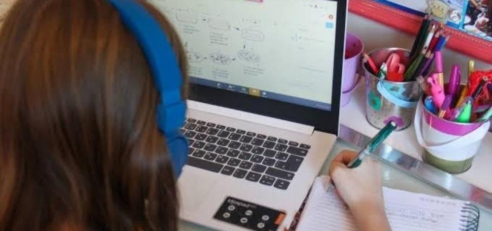 Escolas particulares cobram posição do poder público antes da volta às aulas