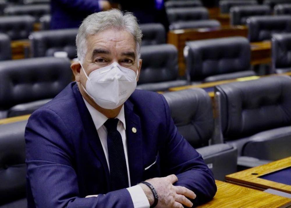 Zé Neto está entre os 50 parlamentares em ascensão na lista dos Melhores do Congresso