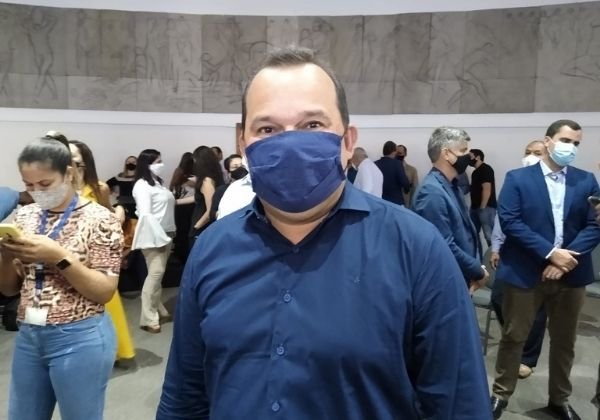 Geraldo Jr. é reeleito presidente da Câmara de Vereadores de Salvador