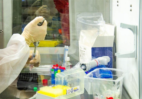 Importação de 2 milhões de doses da vacina de Oxford é aprovada pela Anvisa