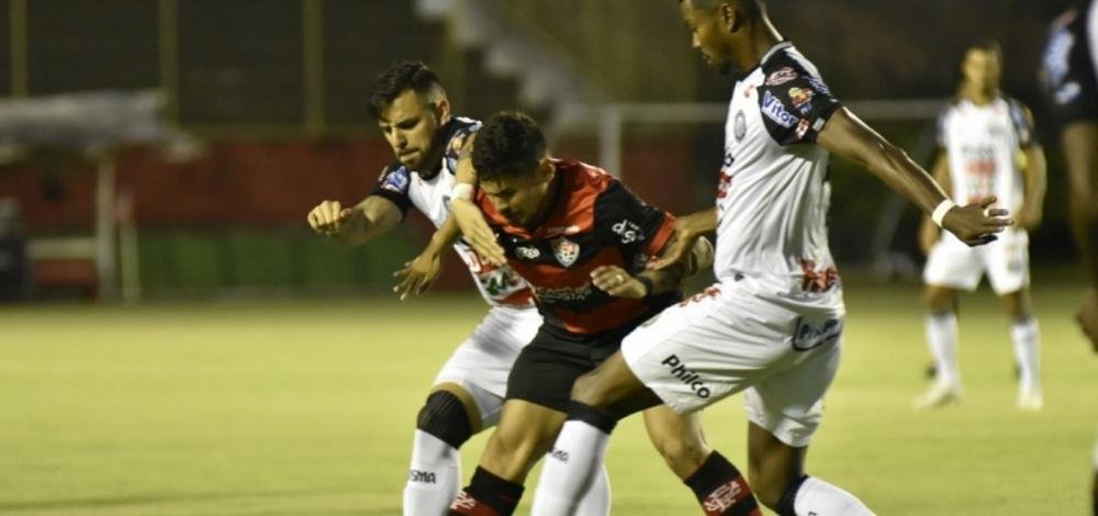 Vitória empata em 1 a 1 com o Operário em casa e complica vida na Série B