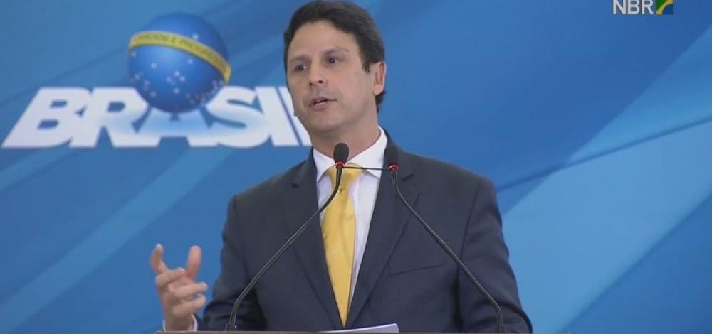 Ex-ministro Bruno Araújo é eleito presidente nacional do PSDB