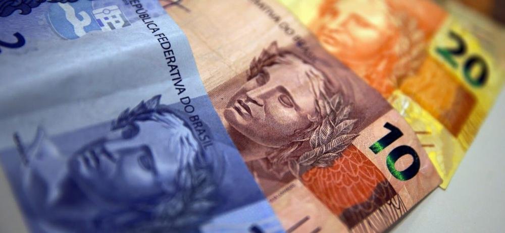 Brasil tem pior situação para rolar dívidas, dizem bancos