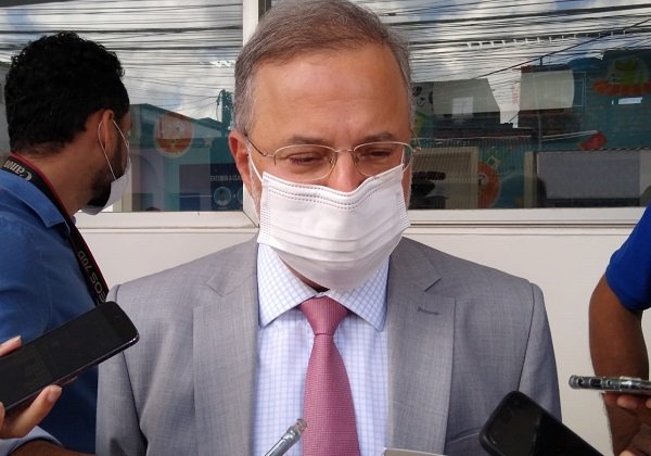 Bahia pode ter vacina Sputnik V na semana seguinte ao registro, diz secretário