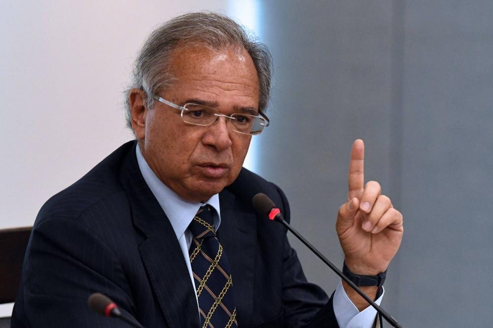 Novo auxílio emergencial só viria com calamidade pública, diz Guedes