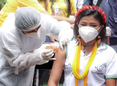 Sesab avalia recolher doses de vacina para indígenas e distribuir aos municípios 