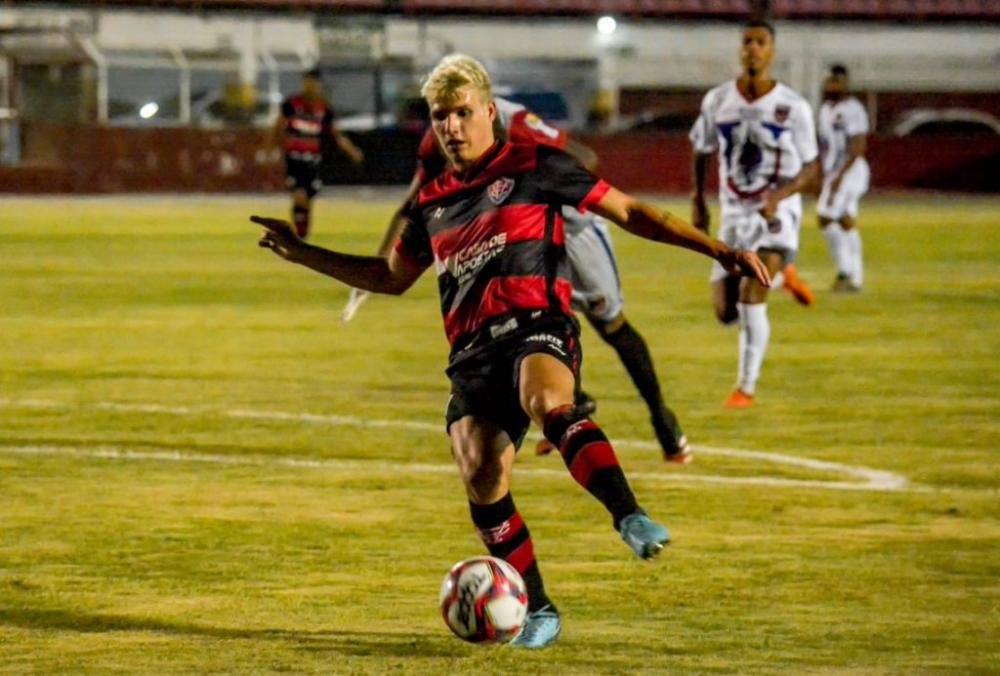 Unirb e Vitória empatam no Carneirão